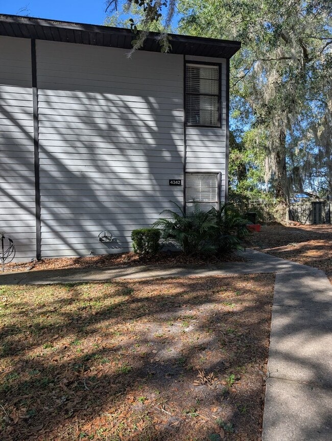 Building Photo - 4342 Marchwood