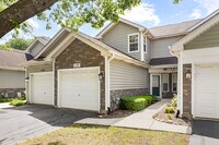Building Photo - 1171 Regency Dr