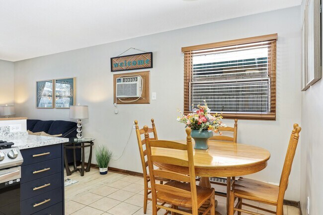 Building Photo - 157 Mississippi Pl