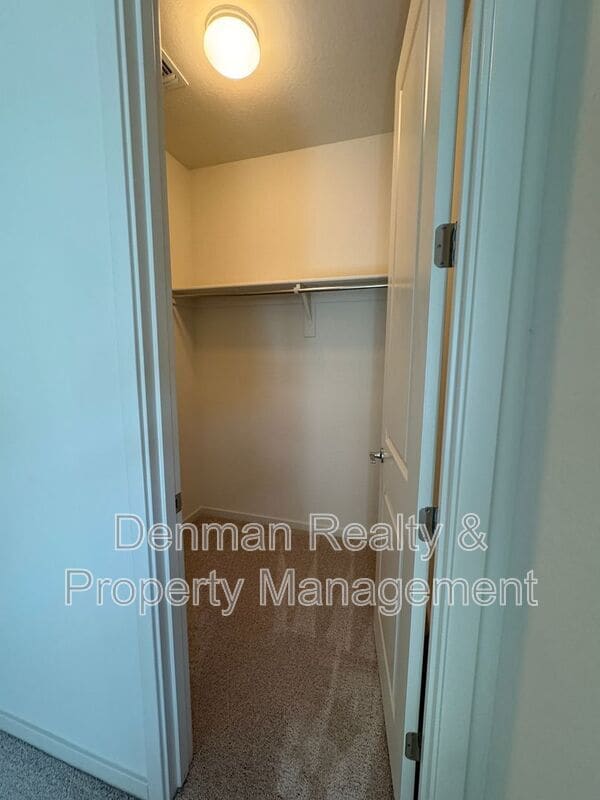 Building Photo - 3540 E Tina Dr