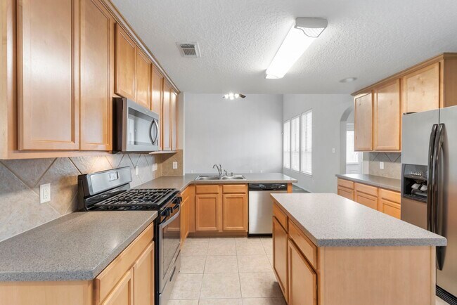 Building Photo - 21810 Colter Stone Dr