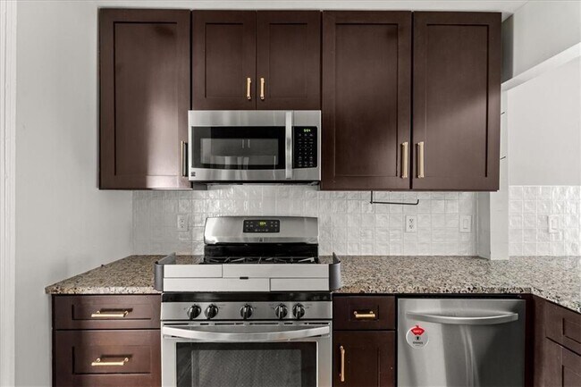 Building Photo - 259 Spence Ave SE