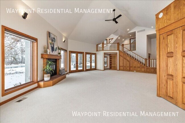 Building Photo - 3695 Gramarcy Ln