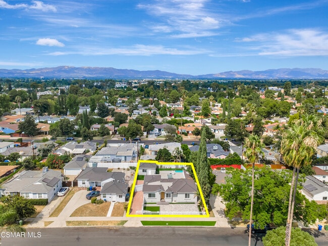Building Photo - 18343 Bessemer St