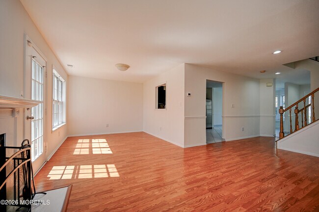 Building Photo - 214 Paddington Ct