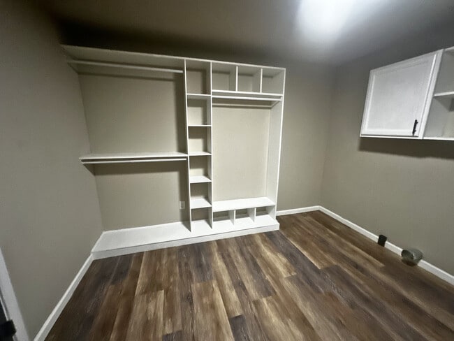 Building Photo - 11161 Soape Rd