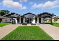 Building Photo - ? Fully Remodeled 2 Bed / 1 Bath Duplex – Modern & Move-In Ready ?