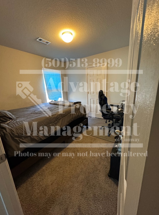 Building Photo - 4 Winter Vly Cv