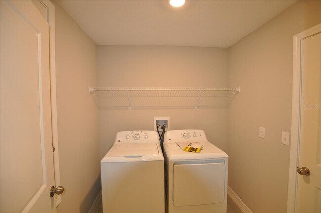 Building Photo - 1458 Tahitian Sunrise Dr