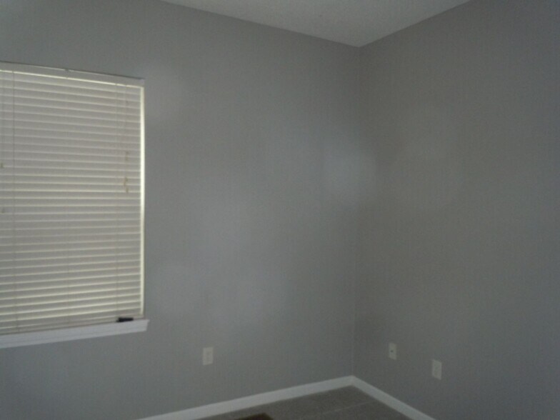 Building Photo - 455 Hoehn St