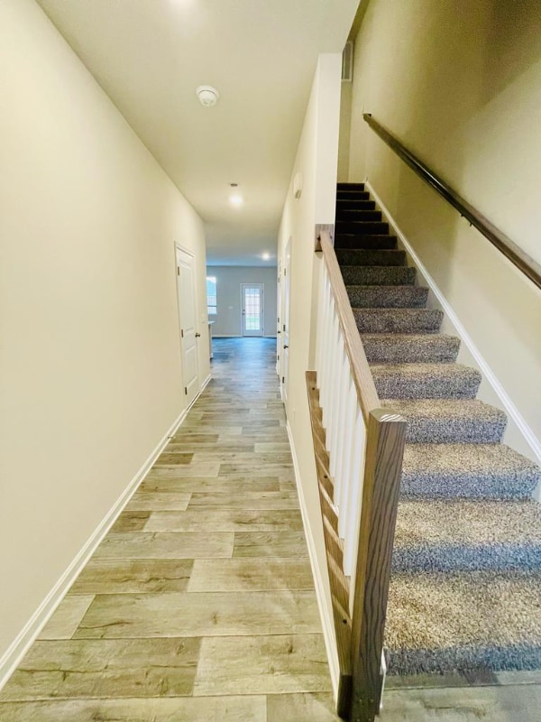 Building Photo - 425 Tevis St