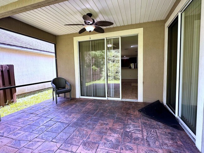 Building Photo - North Hampton! Amenities Galore! 4 Bed, 3 Bath!