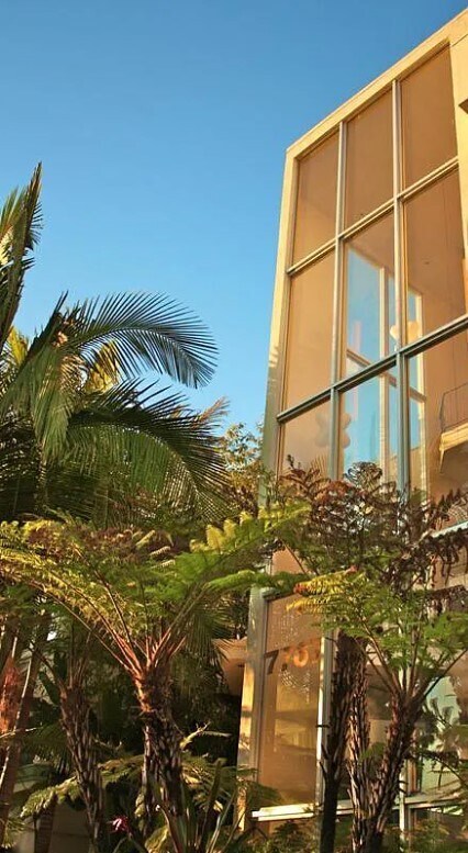 Building Photo - 7767 Hollywood Blvd