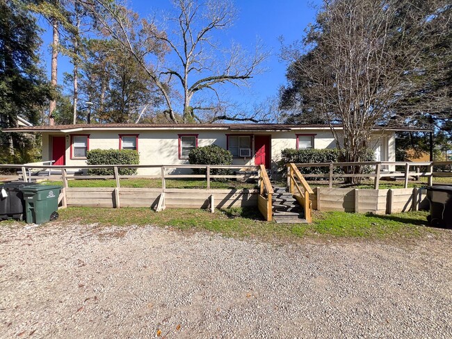 Building Photo - 1410 Nylic St