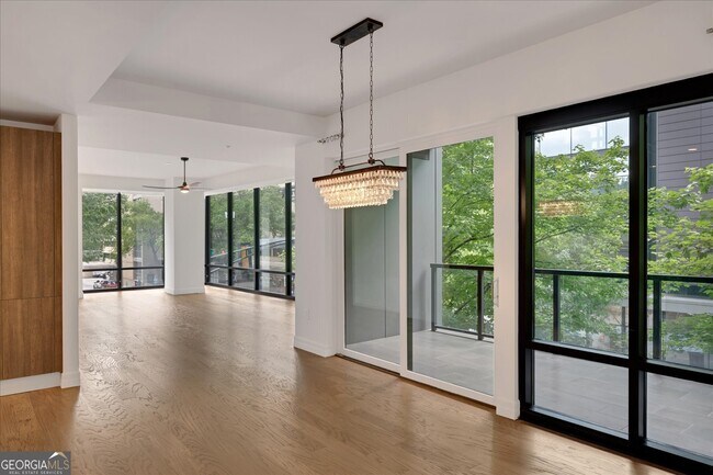 Building Photo - 867 Peachtree St NE