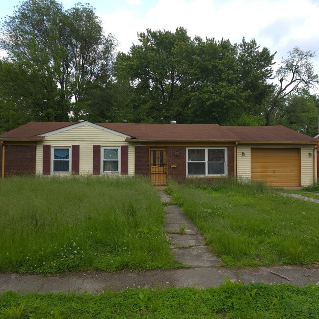 Primary Photo - 638 Terrace Dr
