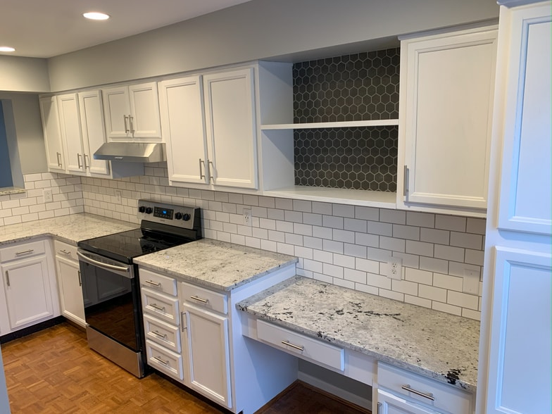 Kitchen - 2119 Fulton Ave