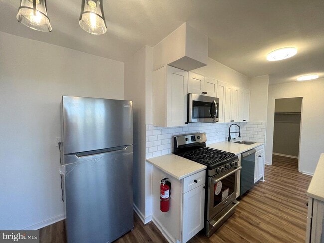 Building Photo - 1200 Marlton Pike