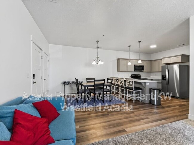 Building Photo - 1386 N 3830 W