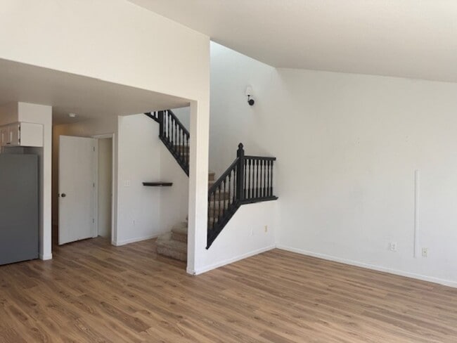 Building Photo - Stone Creek Condos- 3 Bedroom