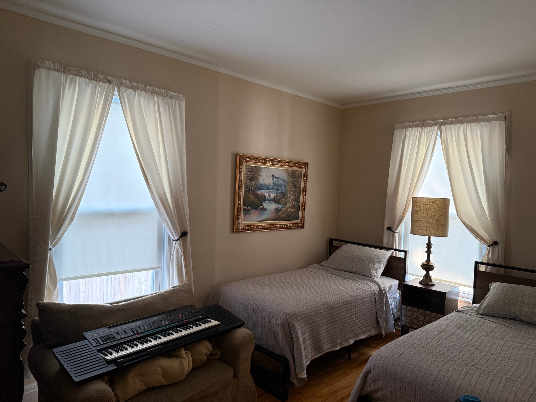 Building Photo - 519 E Monroe St