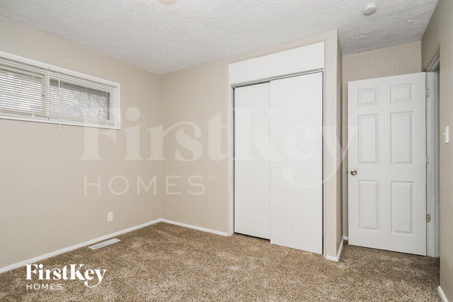 Building Photo - 4742 Normal Ave