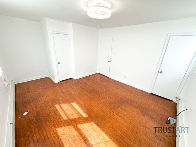 Building Photo - 3 Bedroom house in Oxford Circle, North Ea...