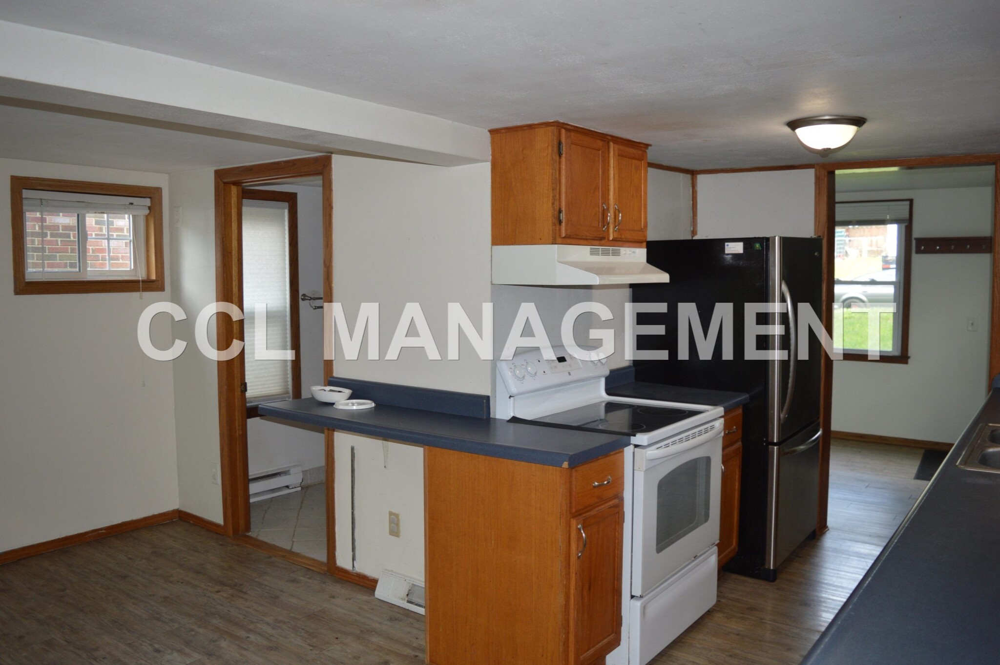 Building Photo - 1717 Loftsgordon Ave