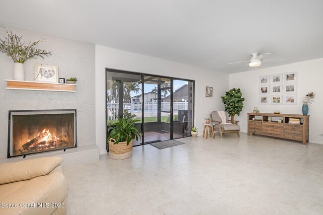 Building Photo - 116 Skyline Cir