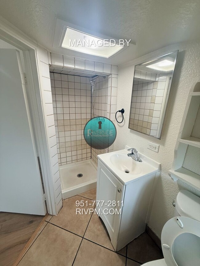 Building Photo - 24140 Atwood Ave