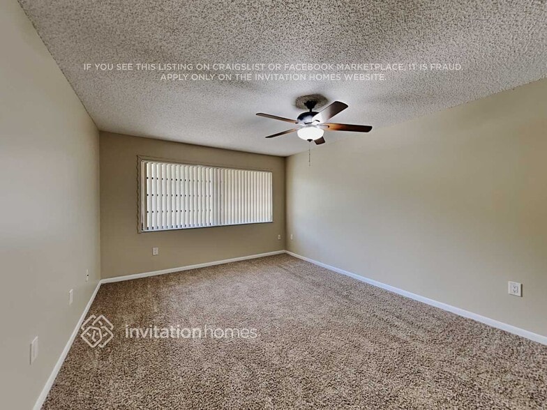 Building Photo - 8662 SW 154th Cir Pl