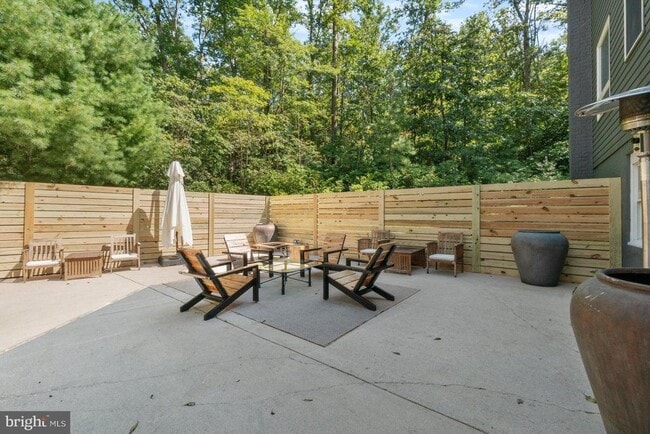 Building Photo - 851 Bacon Hall Rd