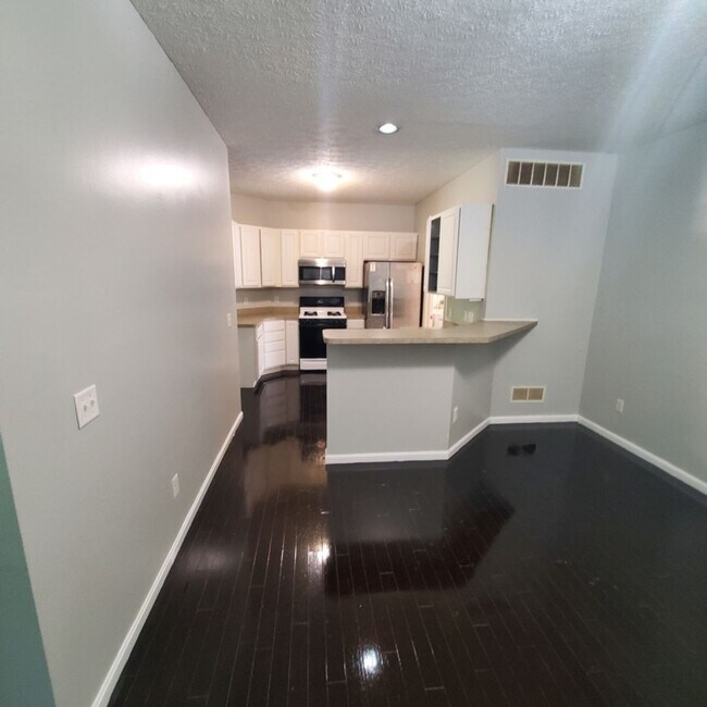 Building Photo - 2643 Wyndgate Ct