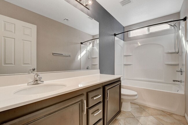 Building Photo - 4 bedroom cul-de-sac home in Henderson!