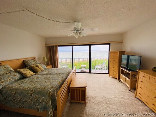 Building Photo - 11000 S Ocean Dr