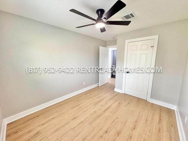 Building Photo - 6334 Feldspar St