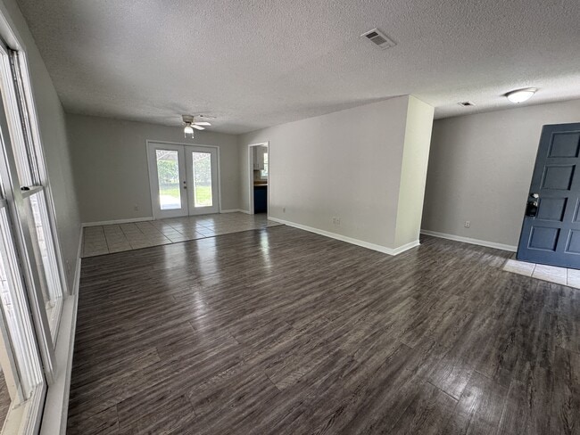 Building Photo - 1447 Coe Dairy Rd