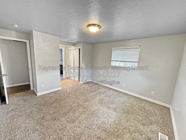 Building Photo - 5603 Centerbrook Dr