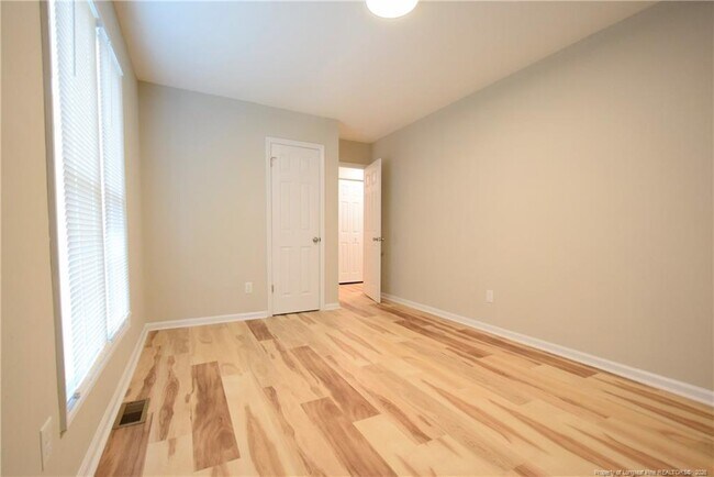 Building Photo - 4408 Chesterbrook Dr
