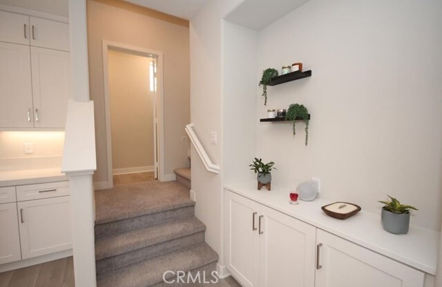 Building Photo - 414 Chorus