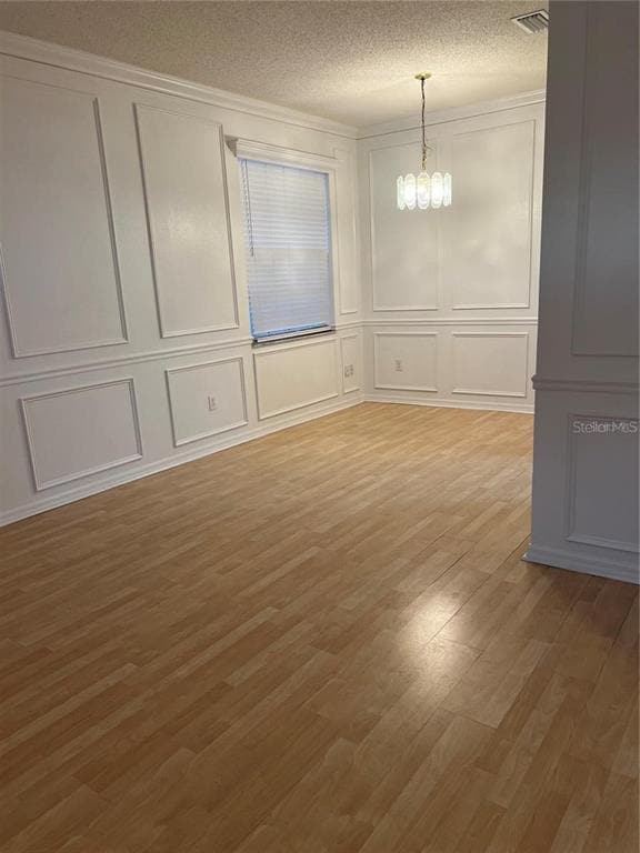 Building Photo - 27452 Sky Lake Cir