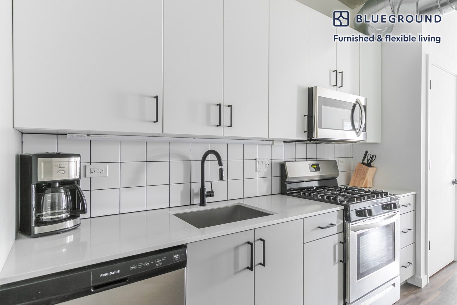 Building Photo - 61 W Erie St