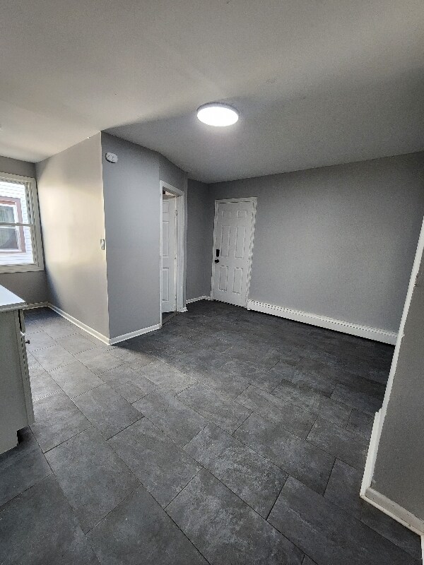 Building Photo - 980 Pembroke St