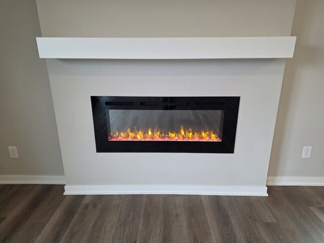 Building Photo - 1724 Southbridge Dr