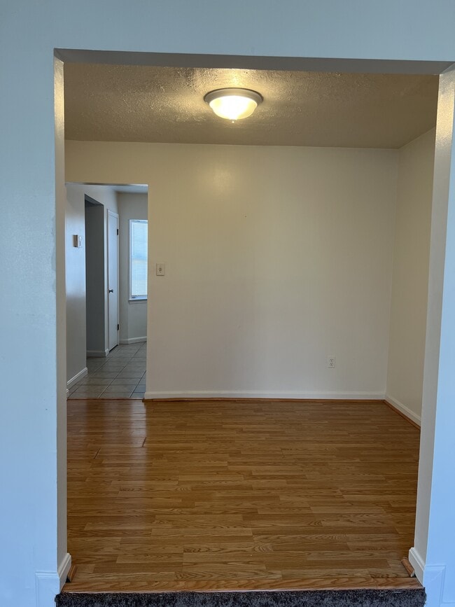 Building Photo - 5827 Suitland Rd