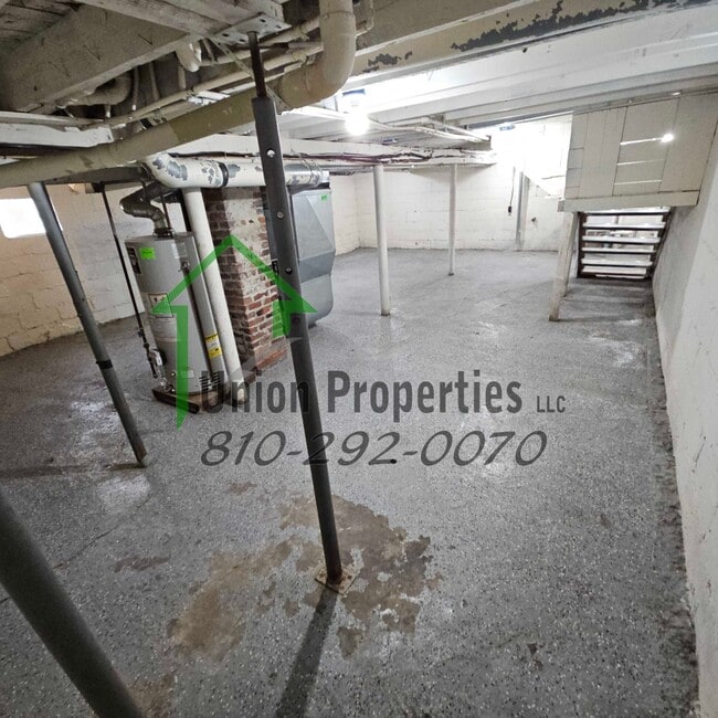 Building Photo - 3162 Armour St