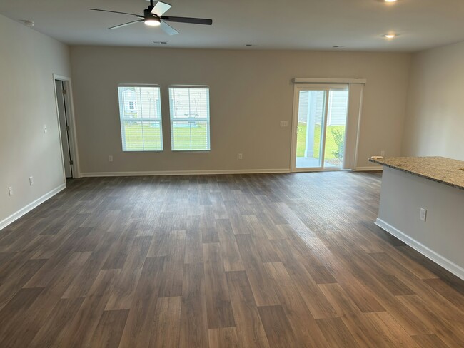 Building Photo - 1162 State Rd 1162