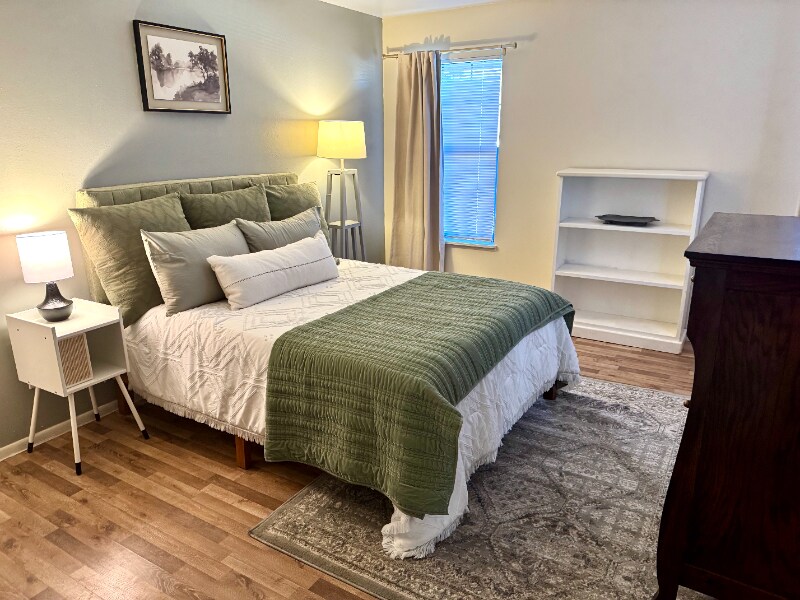 Building Photo - 2639 S Xanadu Way