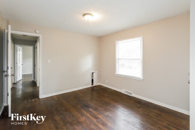 Building Photo - 1403 NE 67th Pl