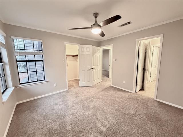 Building Photo - 333 Melrose Dr